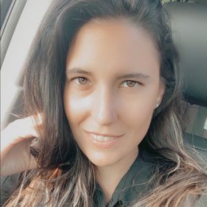 Meet your Posher, Amanda